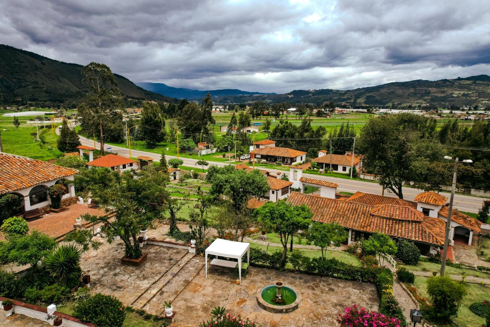 Hotel Puntalarga Nobsa Esterno foto